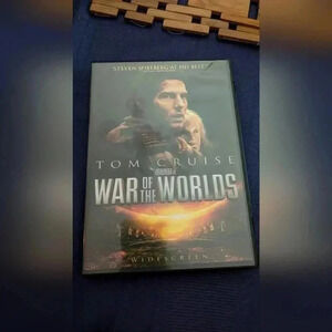 War Of The Worlds DVD (EUC)
